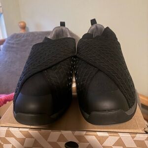 Men's Black Slip-On Shoes